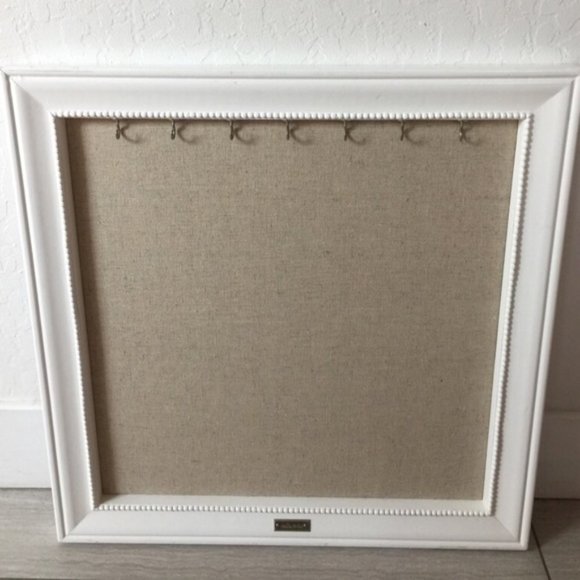 Stella & Dot Other - Stella & Dot Large Signature Display Frame 18x18